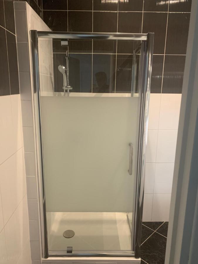 Villa Tenjin chambre 2 Bondy Eksteriør billede